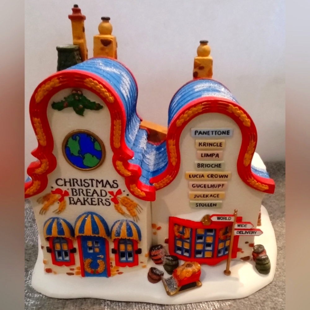 Dept.56 Heritage Village, Christmas Bread Bakers